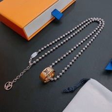 Louis Vuitton Necklaces